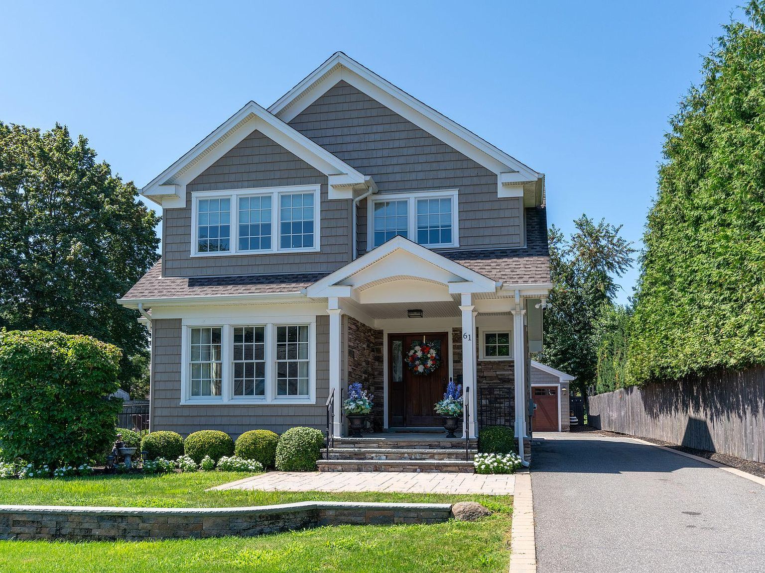 61 Burr Ave, Northport, NY 11768 Zillow