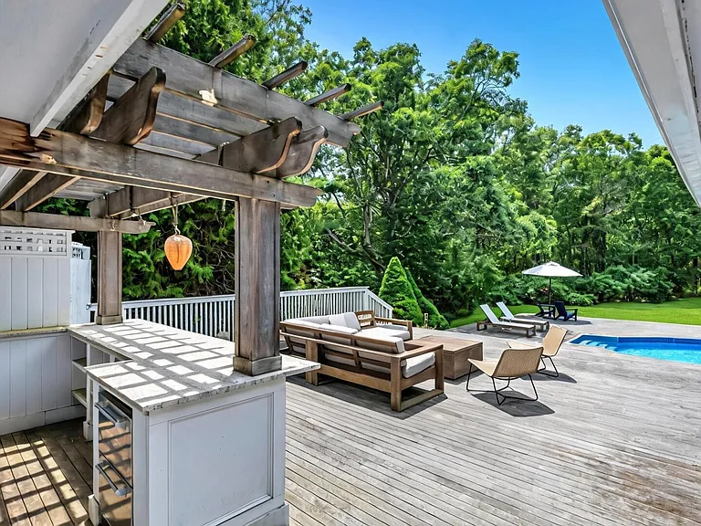 53 Whippoorwill Ln — Photo 4