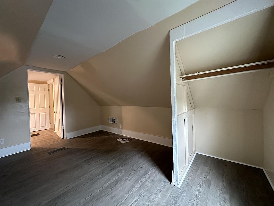 1st image of 449 W Ostrander Ave #1