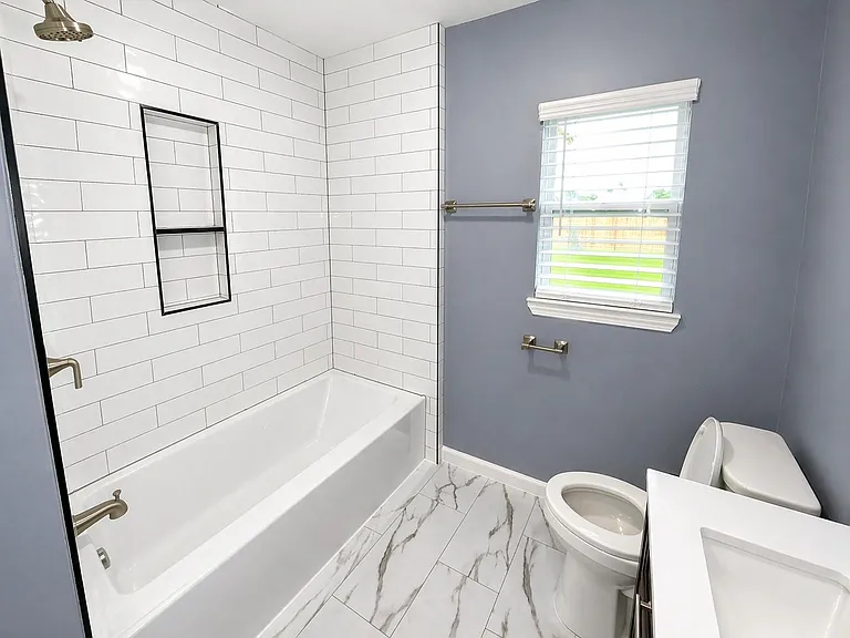 7054 Peyton St — Photo 11