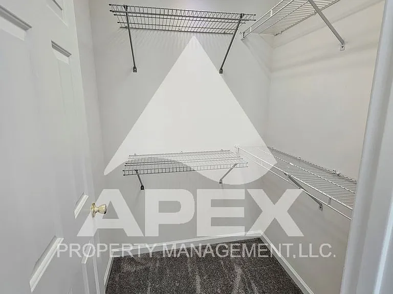 8705 Trapper Ln — Photo 18