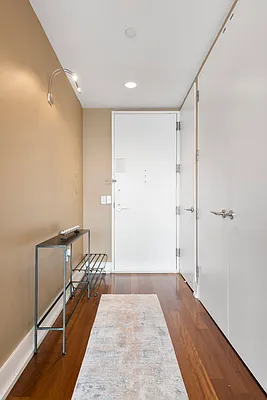 Rented by Douglas Elliman | media 33