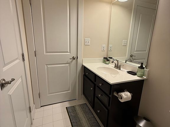 5th image of 7732 Duncannon Ln