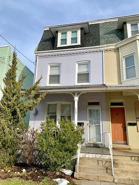 327 E Ross St photo 1