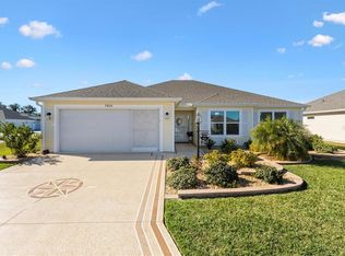 7404 Marvelwood Loop, Okahumpka, FL 34762