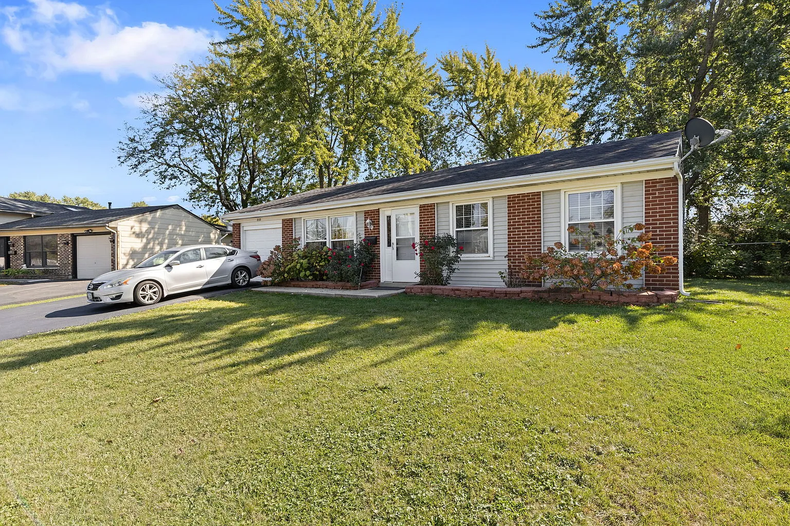 8181 Northway Dr photo 1