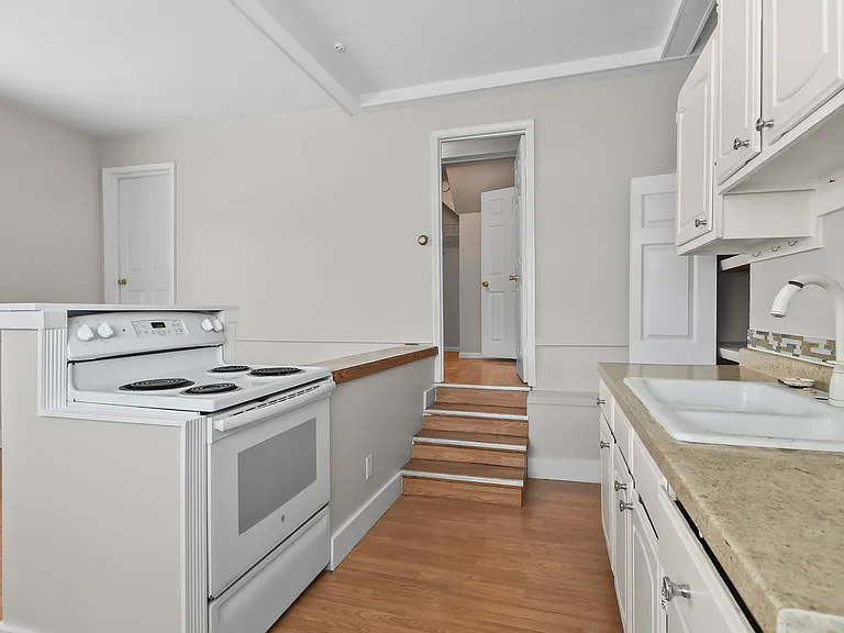 104 E Main St #102 — Photo 9