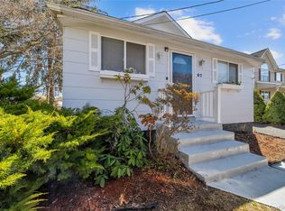 67 Ohio Avenue, Medford, NY 11763