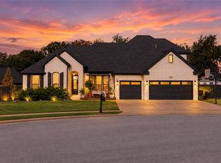 819 Malbec Rd, Springdale, AR 72762