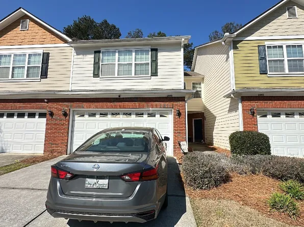 1090 Treymont Ln, Lawrenceville, GA 30045