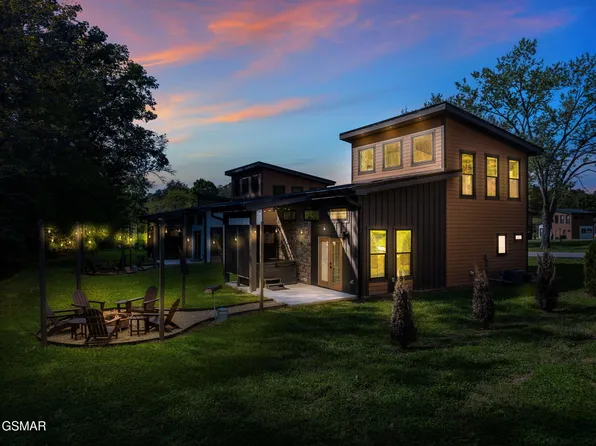 984 Goose Gap Rd #2, Sevierville, TN 37876