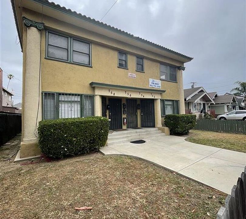 1st image of 752 Orange Ave #752