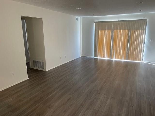 1st image of 420 Salem St #107