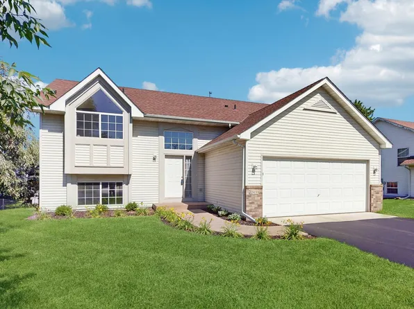 2433 Ponds Way, Shakopee, MN 55379
