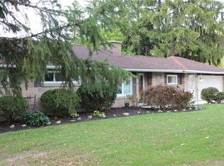 7120 Bear Ridge Rd, North Tonawanda, NY 14120