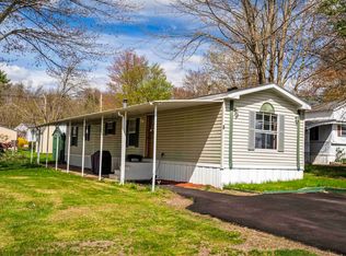 8 Morways Park, Charlestown, NH 03603