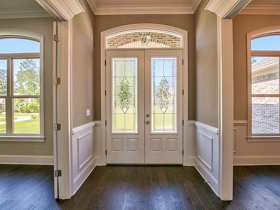 3rd image of 3068 Saint Andrews Way