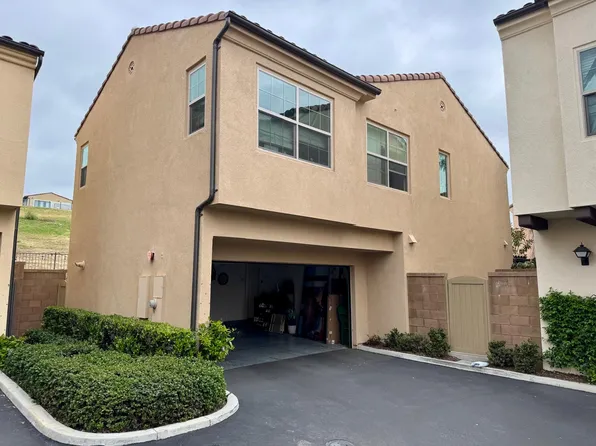 168 Quiet Grv, Irvine, CA 92618