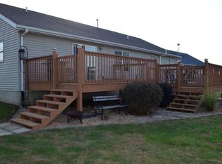 14011 Grandview Dr, Manito, IL 61546