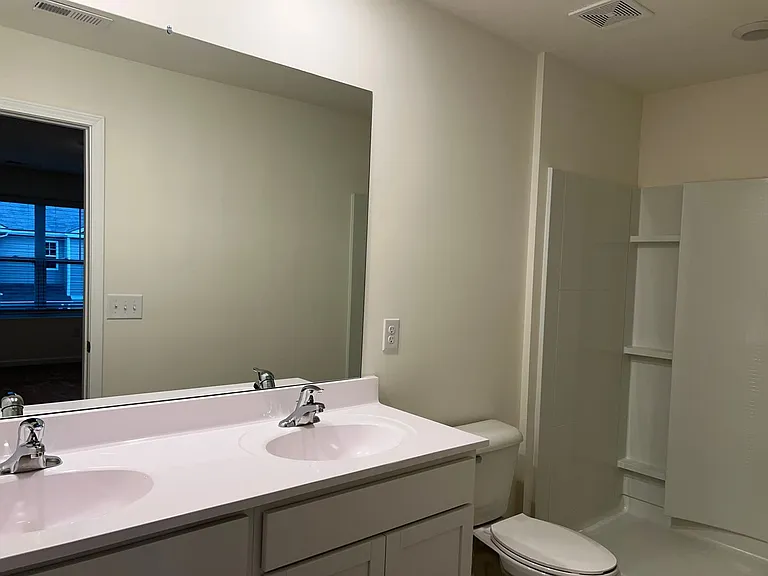 724 Theobald Way — Photo 18