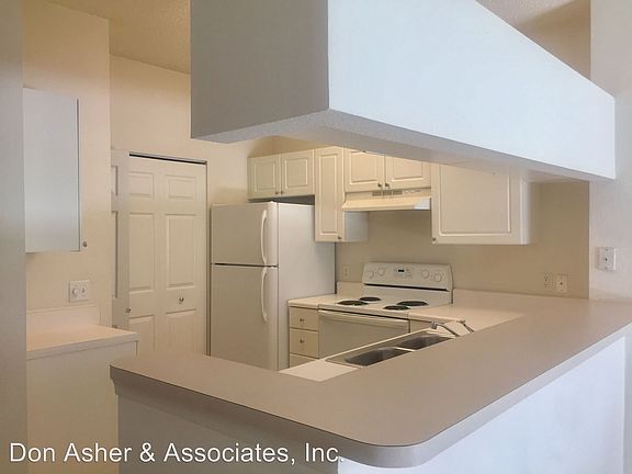 4th image of 2113 Arbor Lakes Cir