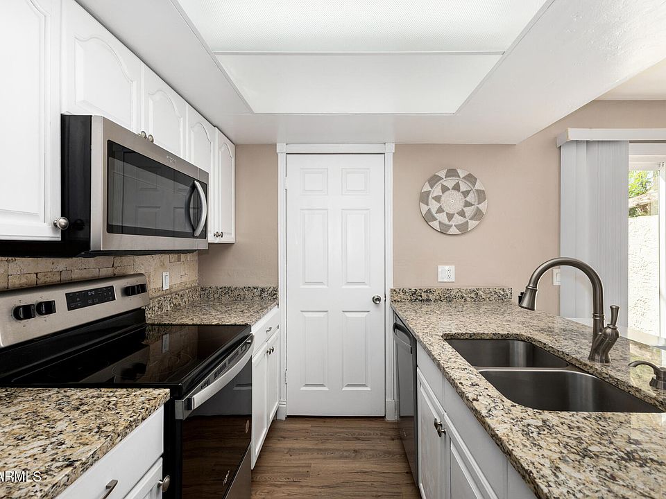 1st image of 1618 N 32ND Street #2