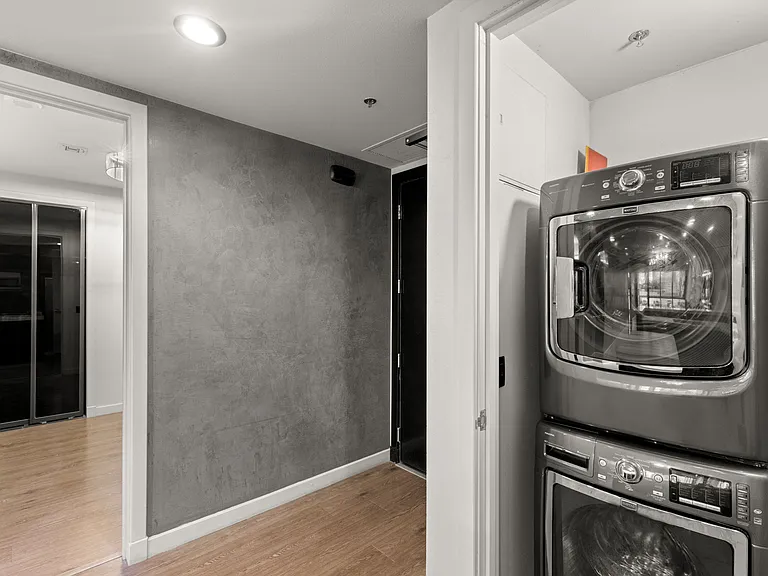 4525 Dean Martin Dr #511 — Photo 21