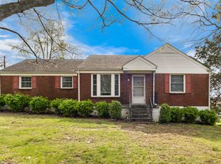 1748 Gateway Ln, Clarksville, TN 37043