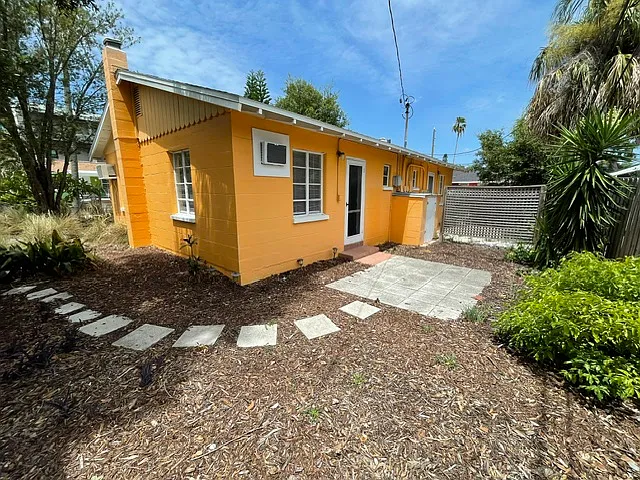437 Highland Ct #437 — Photo 7