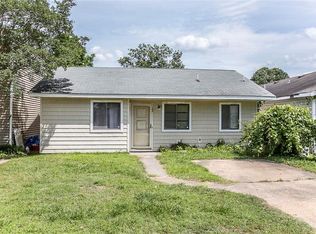 3817 Peachtree Ln W, Portsmouth, VA 23703