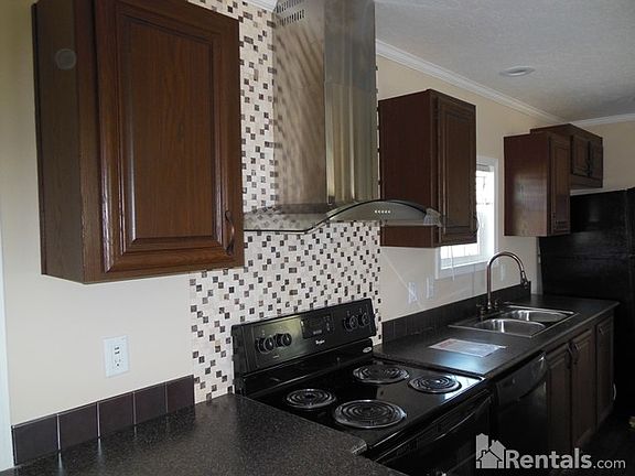 2nd image of 7008 Hudson River Dr
