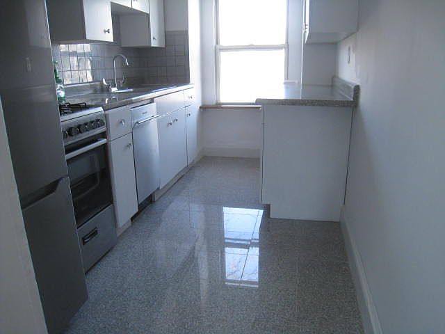 1st image of 21-21 28th St #2