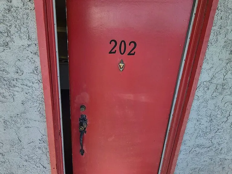 1130 W. San Bernardino Rd — Photo 29