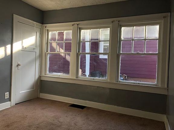 5th image of 4609 Guilford Ave