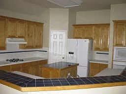 5th image of 3024 Golden Gate Dr