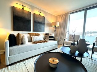 5555 Collins Ave APT 16V, Miami Beach, FL 33140