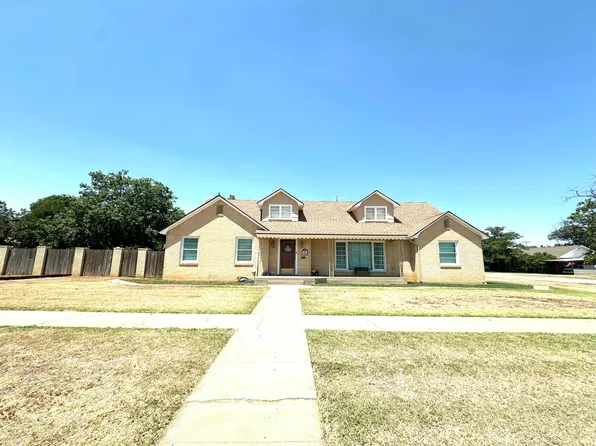 1500 W 9th St, Plainview, TX 79072