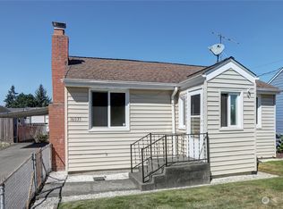 16035 11th Ave SW, Burien, WA 98166