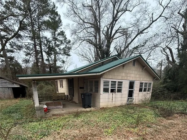 131 4th St SW, Fayette, AL 35555