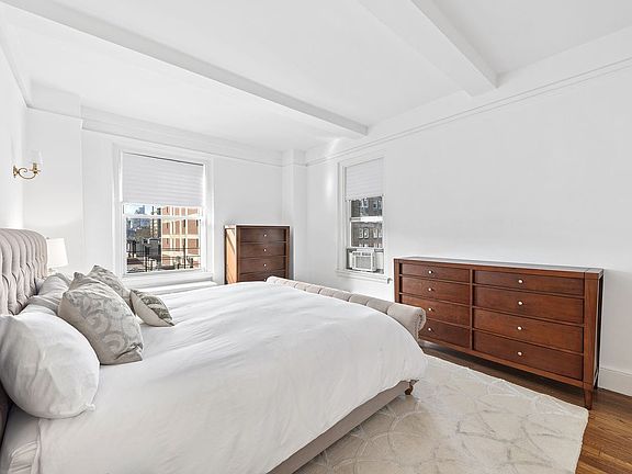 5th image of 17 E 96th St #10B