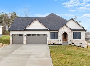 178 Elokwa Way, Loudon, TN 37774