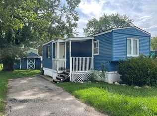515 Lanier St, South Lyon, MI 48178