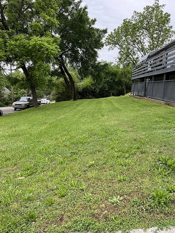 1 bed, 1.0 bath, 700 sqft, $950 — Photo 3
