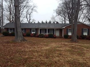 3337 Elk St, Burlington, NC 27215