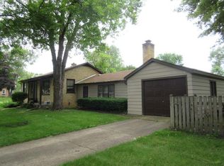 55 E Daniels Rd, Palatine, IL 60067