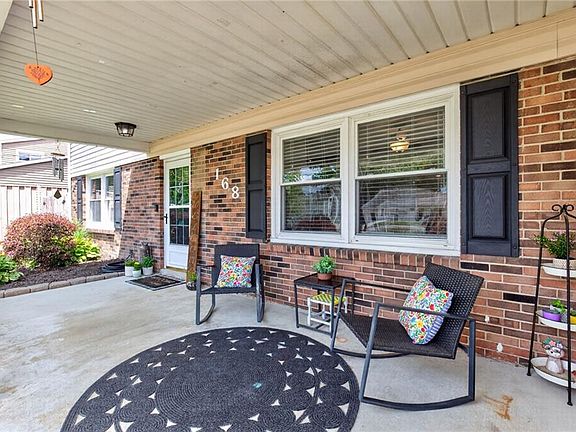 4th image of 168 Upperville Rd