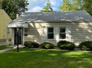 18965 Washtenaw Ave, Harper Woods, MI 48225