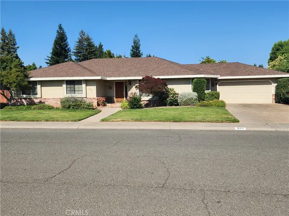 833 Saint Amant Dr, Chico, CA 95926