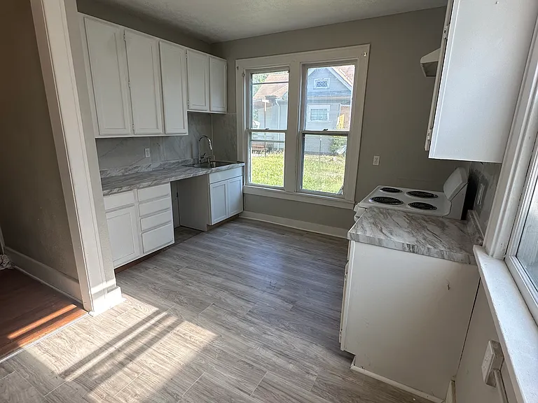 901 S 10th St #1 — Photo 10