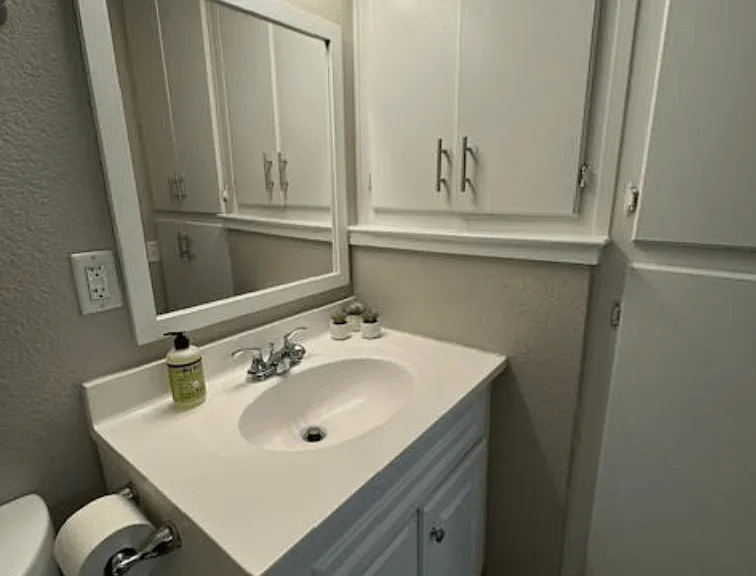 Hidden Creek Apartments — Photo 130